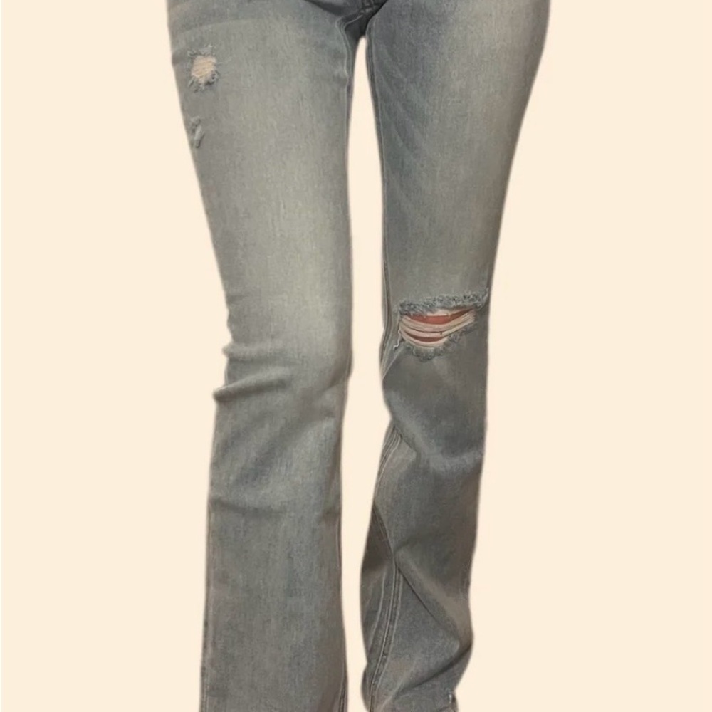 Classic Gray Straight Leg Women's Jeans